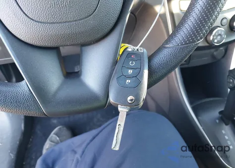 2019 Chevrolet Trax Lt z USA, uszkodzony, nr VIN 3GNCJLSB7KL402489